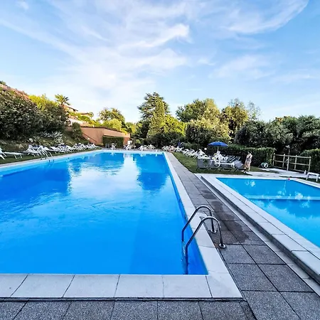 & Pool By Interhome Leggiuno